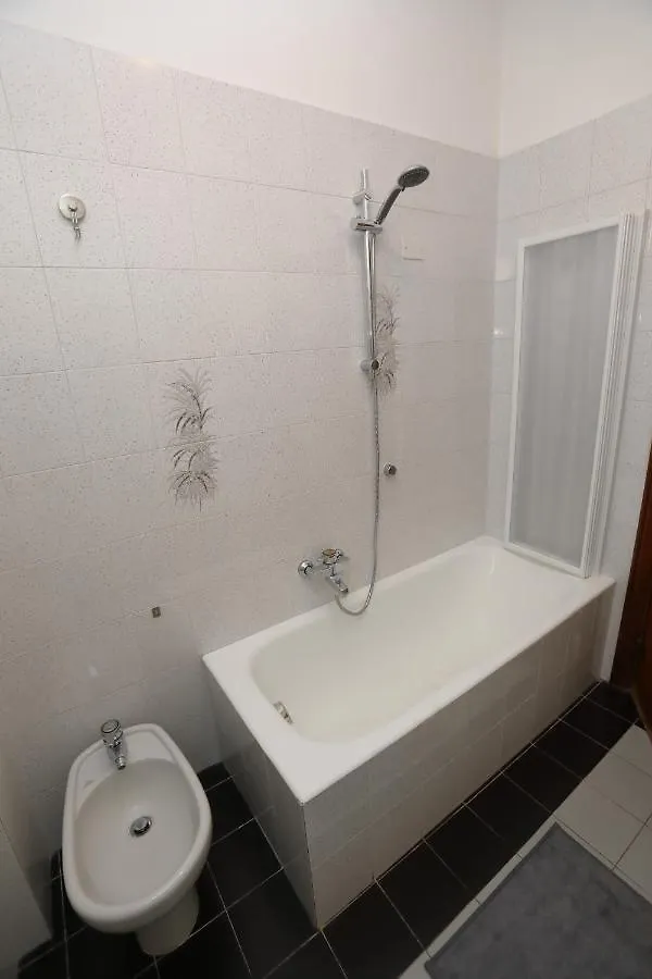 Dalla Nonna Casa Vacanze Apartment Sestri Levante Italy